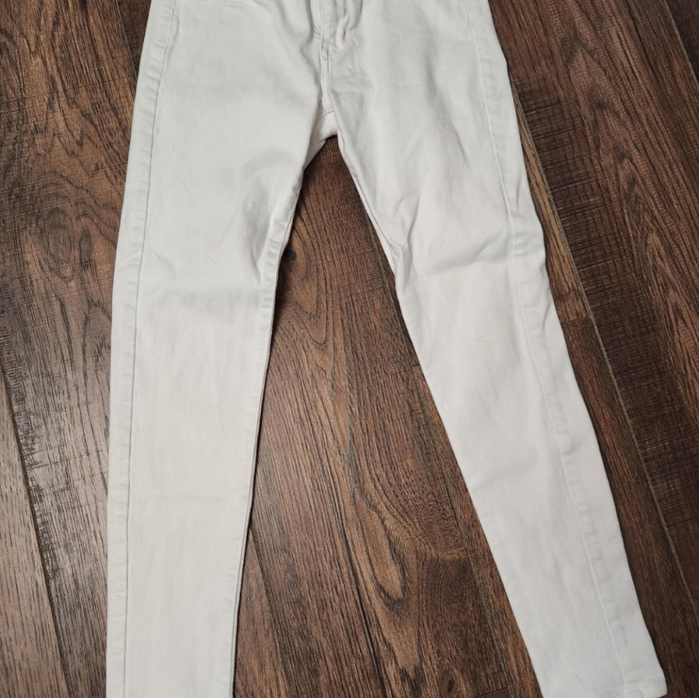Levis jeans